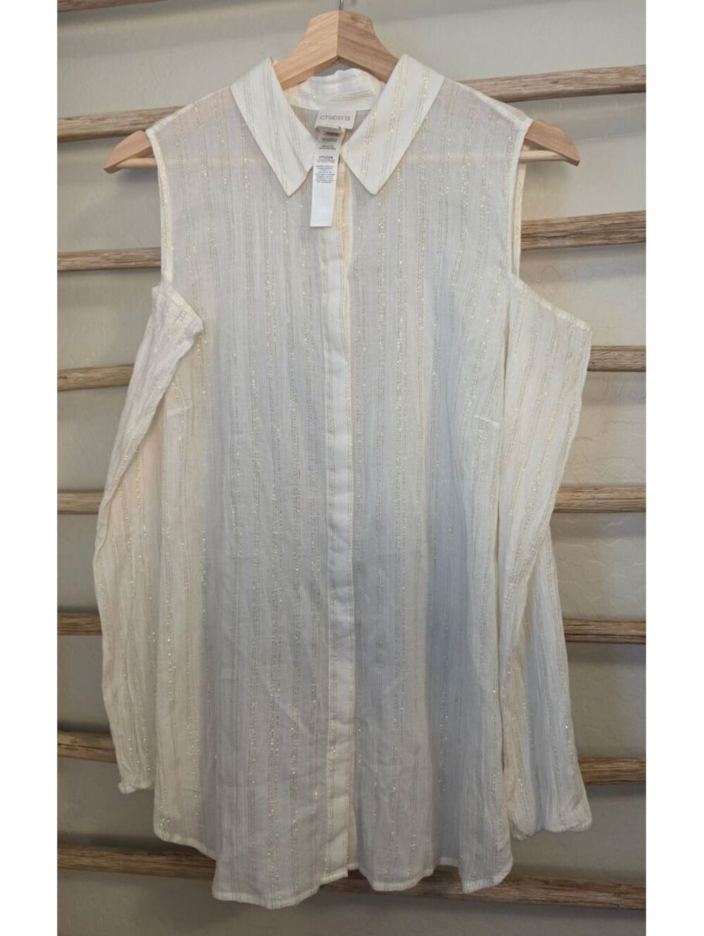 Chico's Size 2 White Gold Stripe Cold Shoulder Blouse
